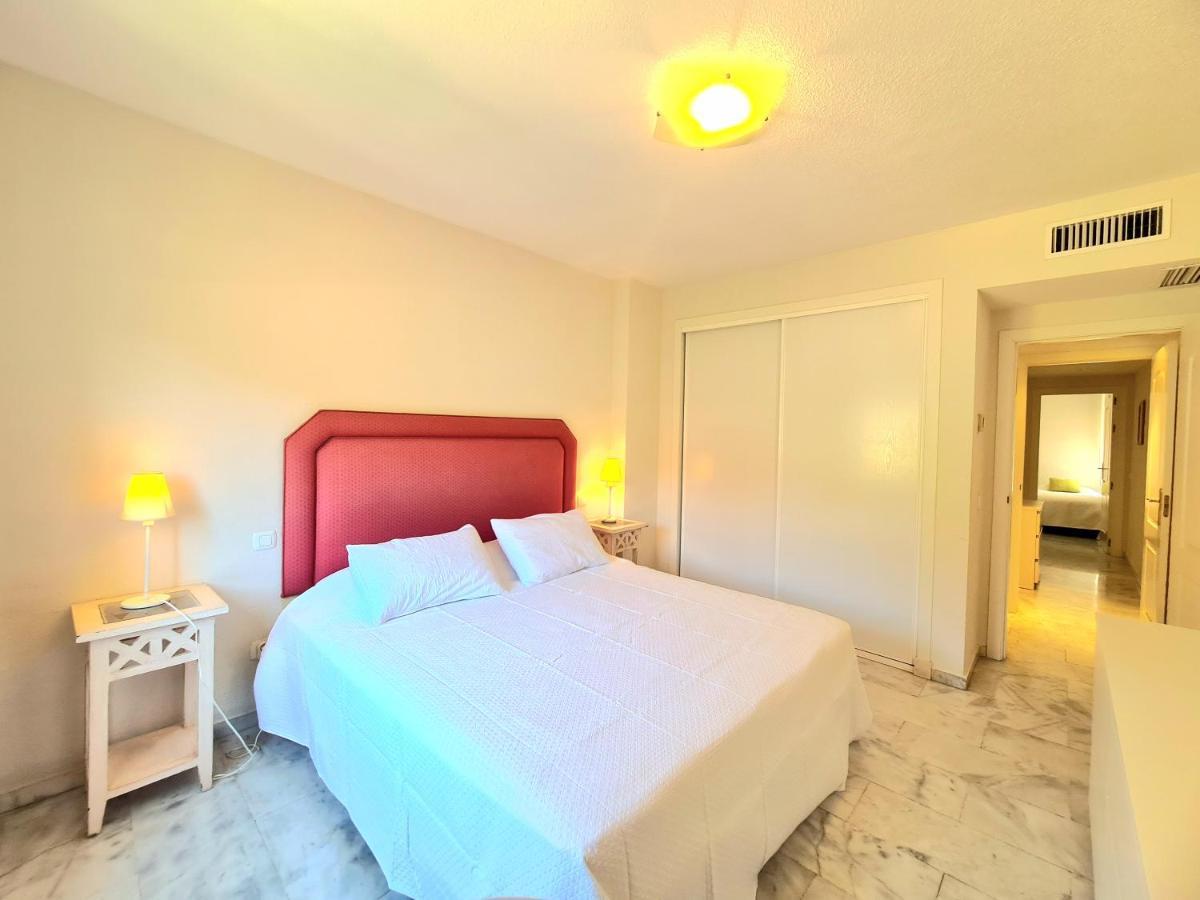 Aa Guest - Reserva De Marbella Golf Course Eco المظهر الخارجي الصورة
