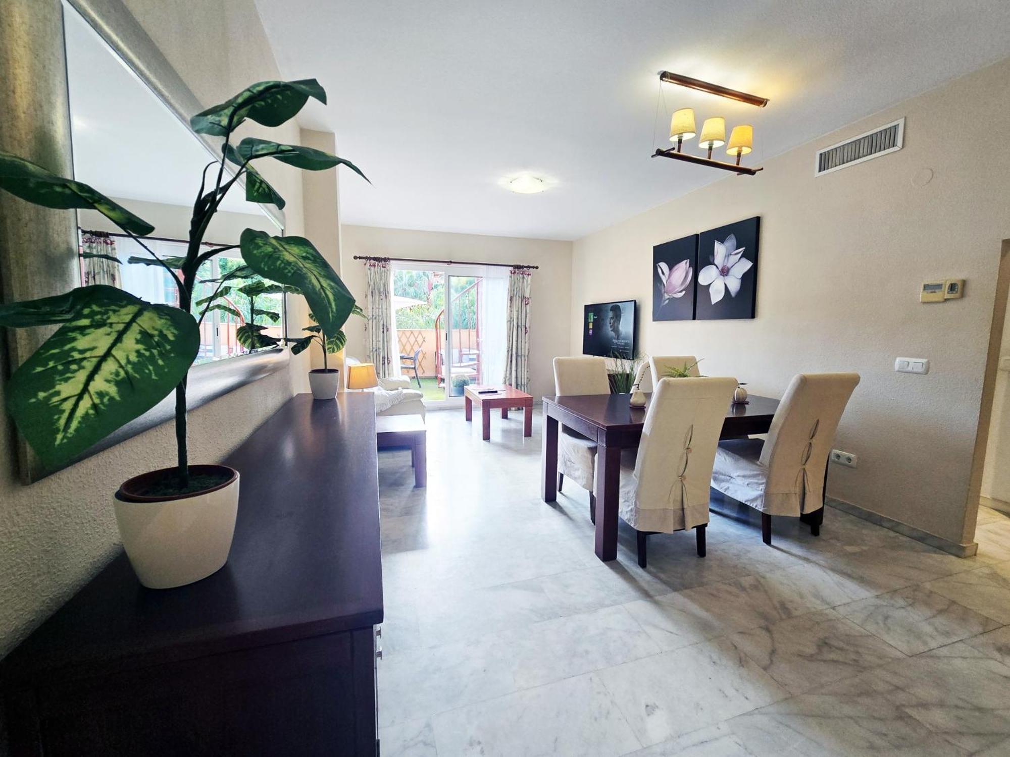 Aa Guest - Reserva De Marbella Golf Course Eco المظهر الخارجي الصورة